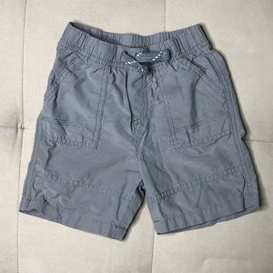 Jumping Beans Gray Cargo Shorts (Size 4T) Condition- Like New